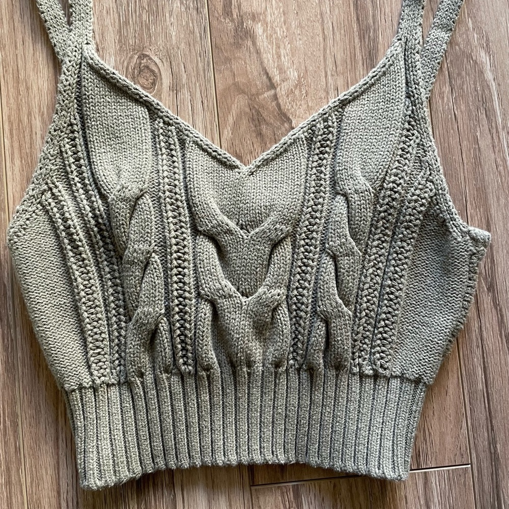 Olive green Sweater knit crop tank size S